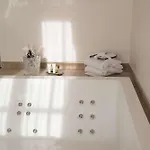 Western Genova 4*