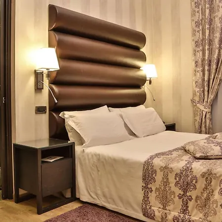 Отель Western Genova 4*