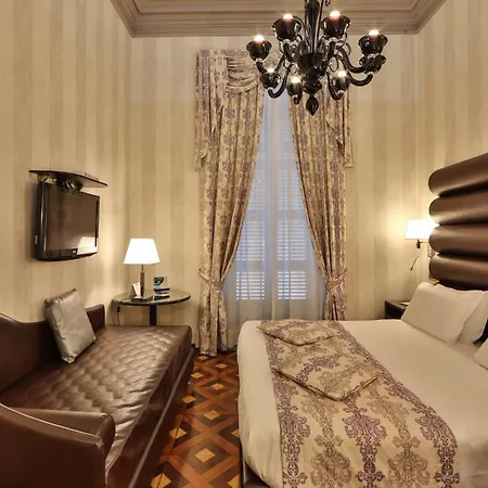 Western Genova Hotell 4*