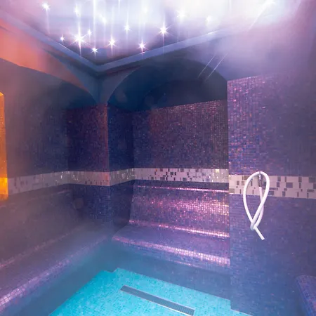 Western Genova Hotell 4*