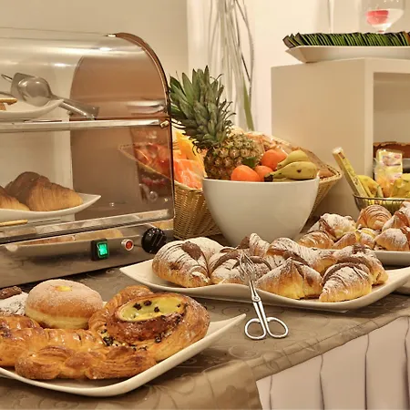 Отель Western Genova 4*