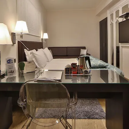 Western Genova Hotell 4*