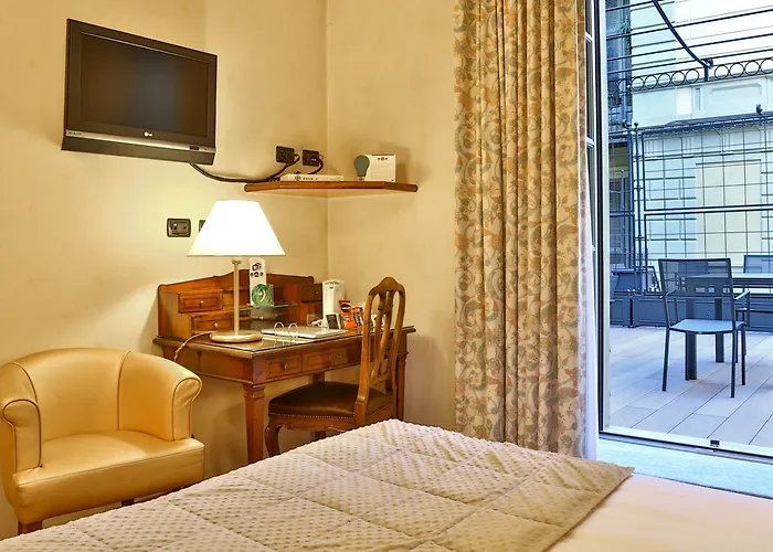 호텔 Western Genova 4*