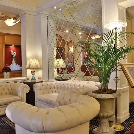 מלון Western Genova 4*