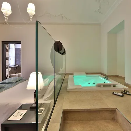 Western Genova Hotel 4*