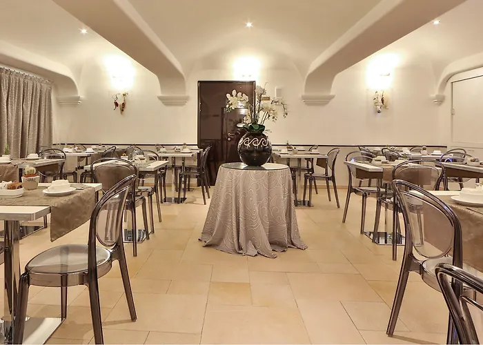 ベスト ウェスタン プラス ジェノバ ホテル