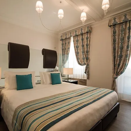 Western Genova 4*