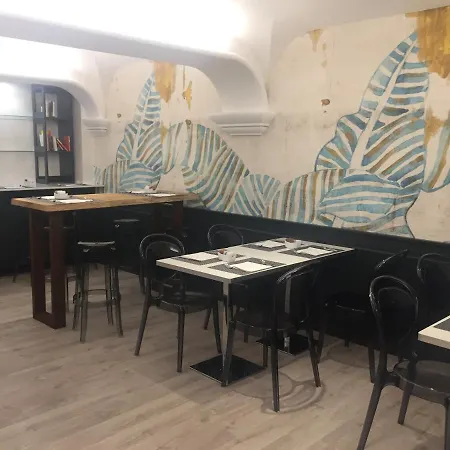 Western Genova 4*