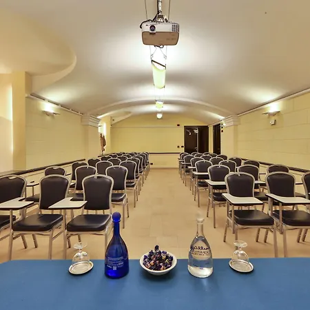 Hotel Western Genova 4*