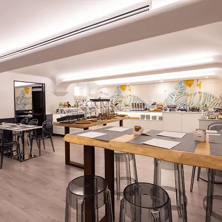 Hotel Western Genova 4*