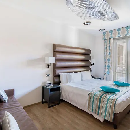 Hotel Western Genova 4*