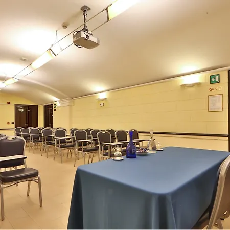 Western Genova Hotel 4*